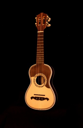 CavaquinhoCavaquinho - Porto Guitarra