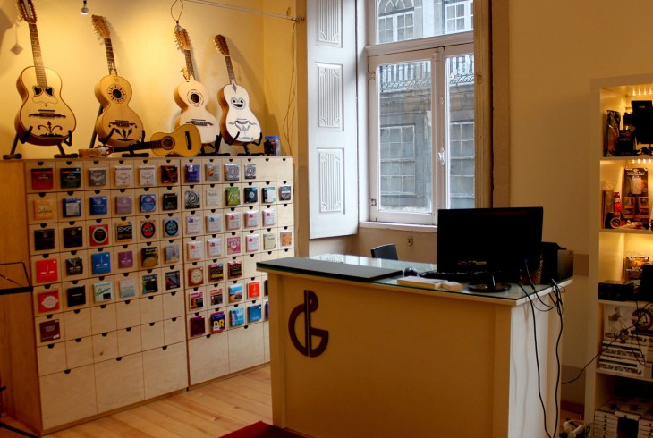 Porto Guitarra abre na baixa do Porto